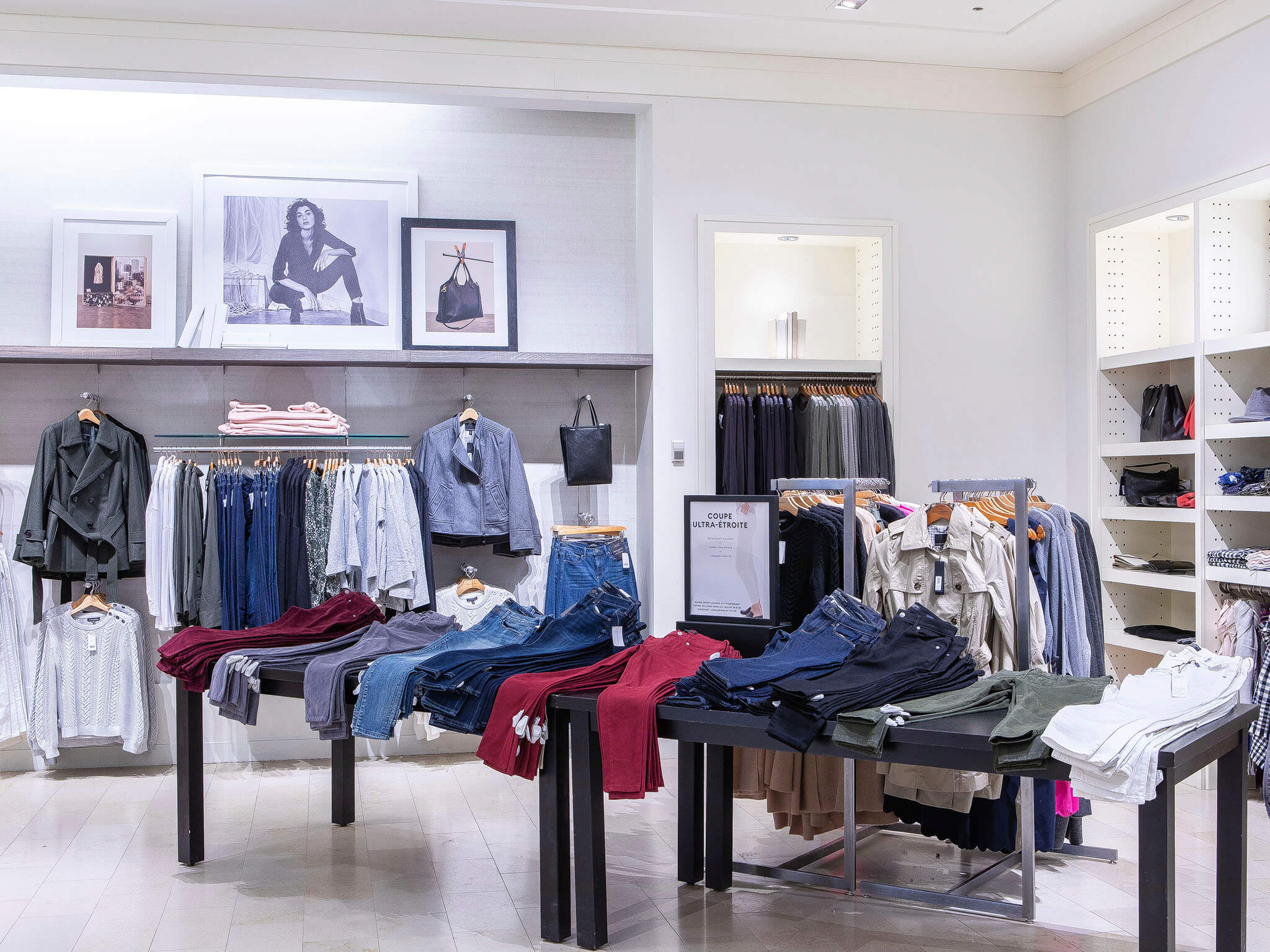 Banana Republic - Rockland